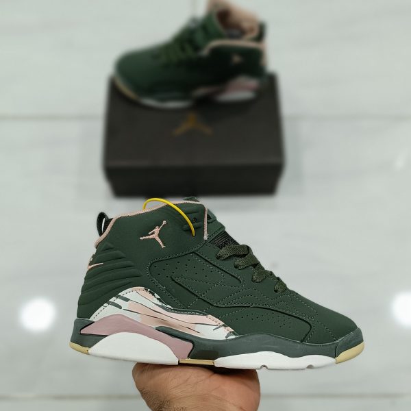 کتونی بچه گانه نایک ایر جردن ام وی پی سبز Nike air jordan MVP - Image 2