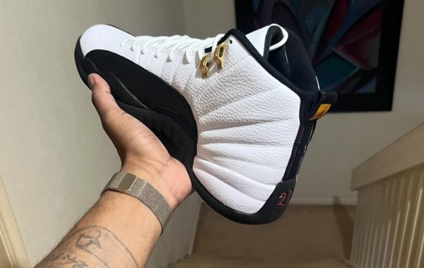 نایک ایر جردن ۱۲ طلایی سفید Nike air jordan 12 black white