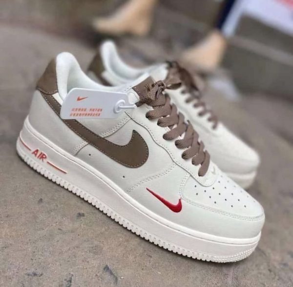 نایک ایر فورس ۱ بدون ساق شادو کرمی قهوه ای Nike Air Force 1 Shadow