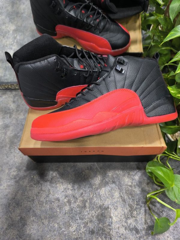 نایک ایر جردن ۱۲ مشکی قرمز Nike air jordan 12 black red - Image 2