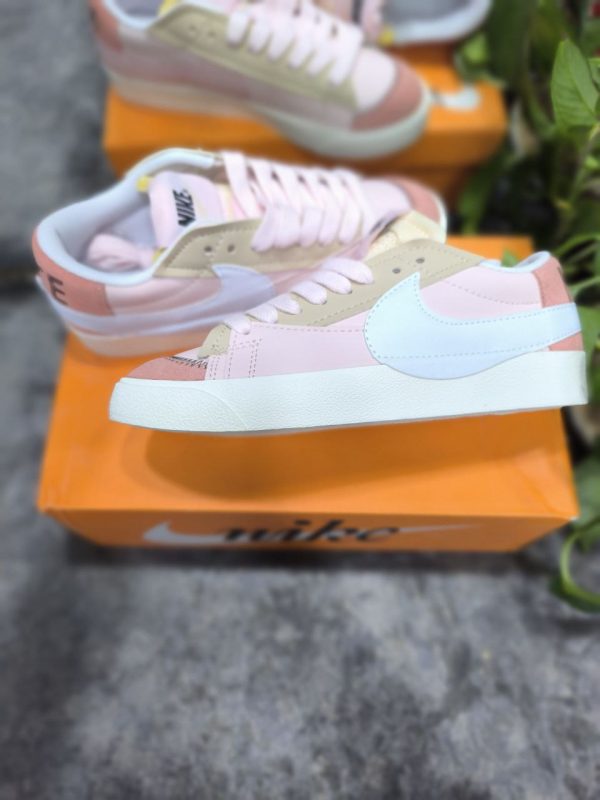 نایک بلیزر بدون ساق جامبو صورتی Nike blazer low Jumbo pink - Image 2