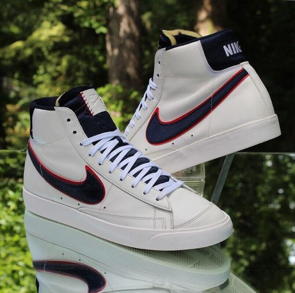 نایک بلیزر ساقدار 77 سفید سورمه ای Nike blazer mid 77 white navy