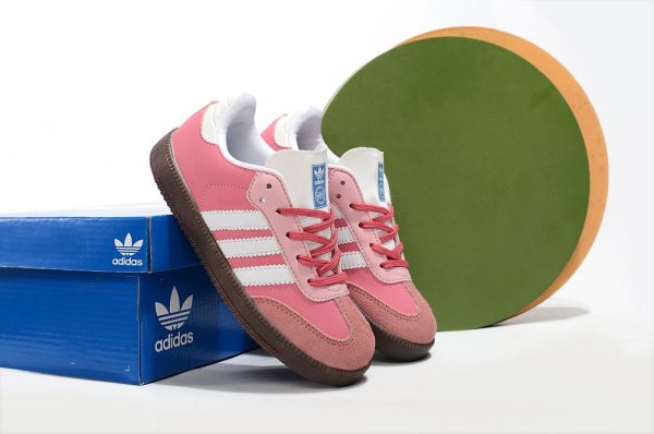 کتونی بچه گانه آدیداس سامبا صورتی  Adidas SAMBA