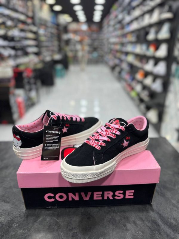کانورس آل استار بدون ساق ۱۹۷۰ هلو‌ کیتی صورتی مشکی Converse all star 1970 low Hello Kitty - Image 3