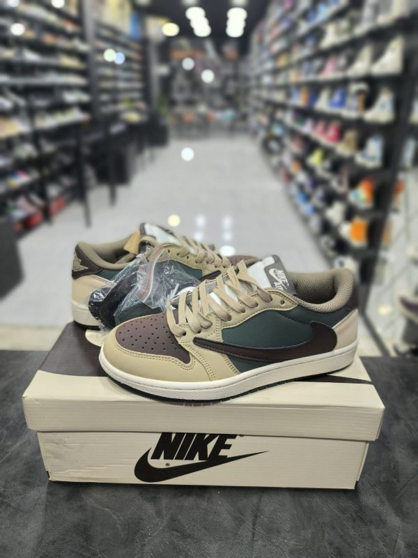 نایک ایر جردن ۱ تراویس اسکات بدون ساق فراگمنت کرمی سبز قهوه‌ای Nike air jordan 1 low Travis Scott Fragment Green - Image 2