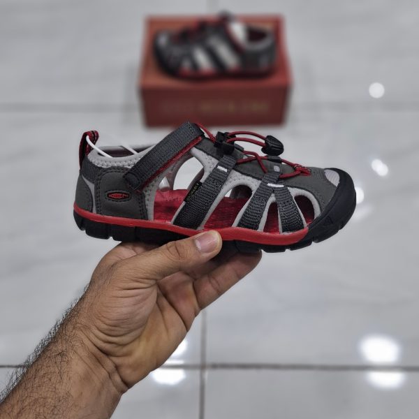 صندل بچه گانه کین طوسی تیره KEEN Sandals - Image 2