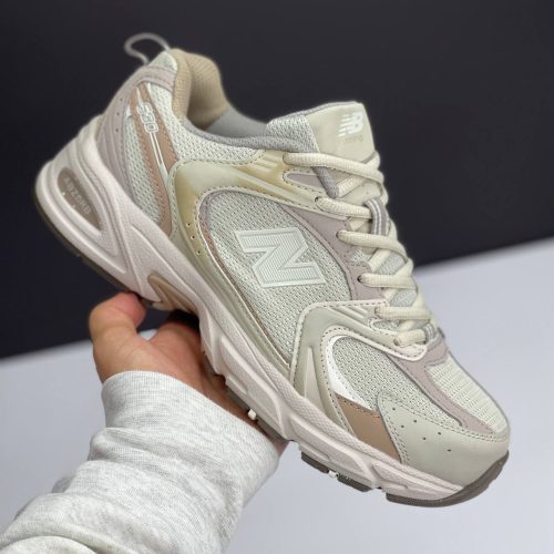 کتونی بچه گانه نیوبالانس ۵۳۰ موکا کرمی New balance 530
